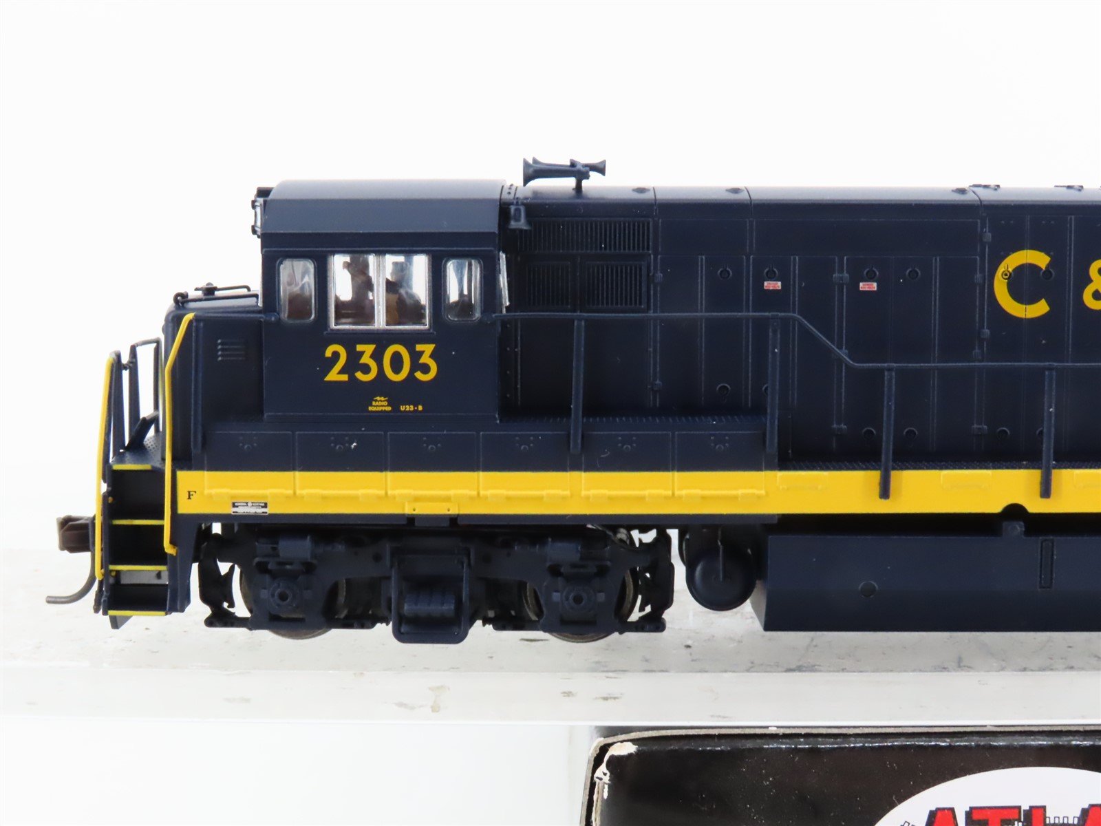 HO Scale Atlas 10002189 C&O Chesapeake & Ohio U23B Diesel #2300 w/ DCC & Sound