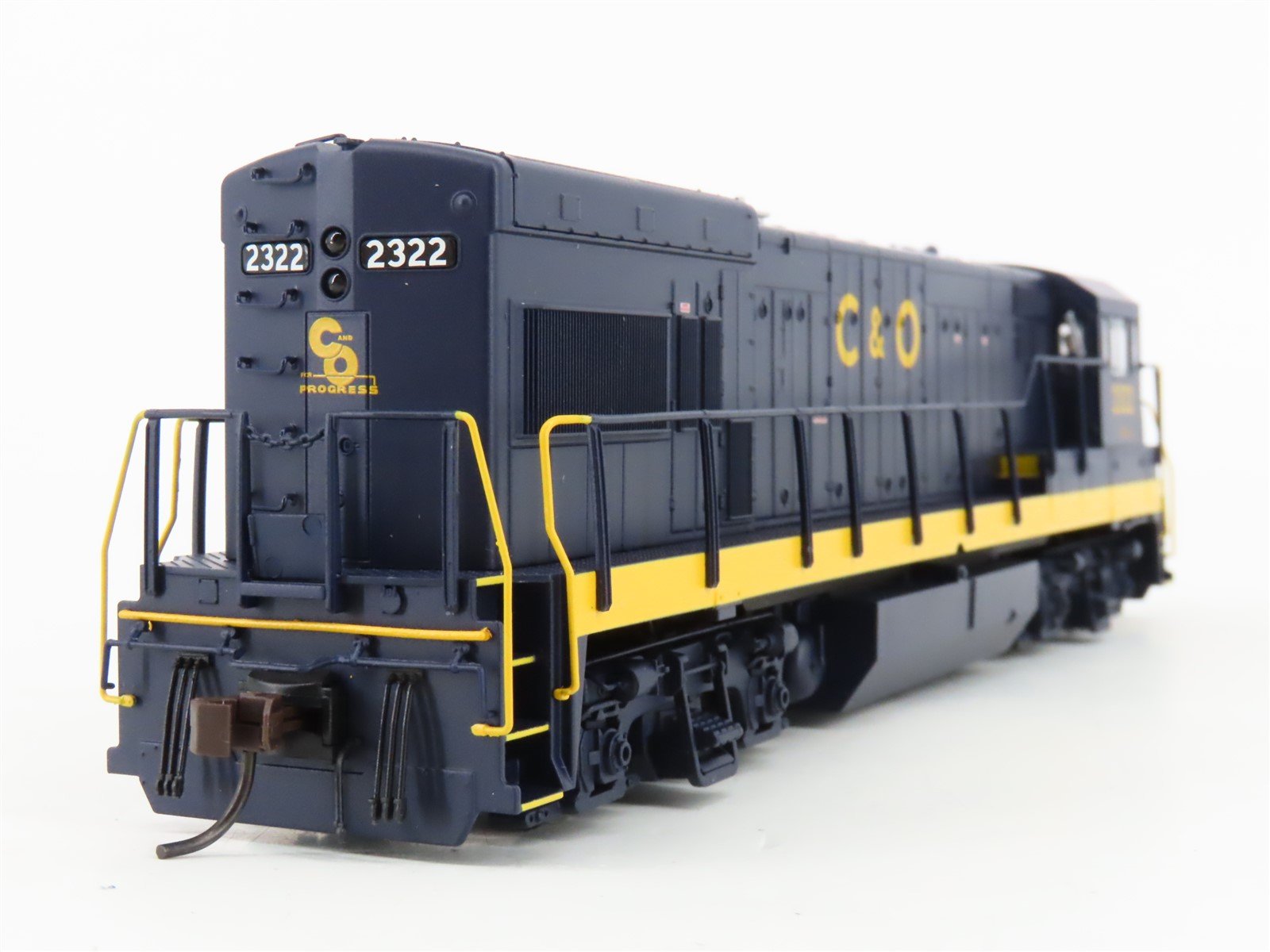 HO Scale Atlas 10002190 C&O Chesapeake & Ohio U23B Diesel #2322 w/ DCC & Sound