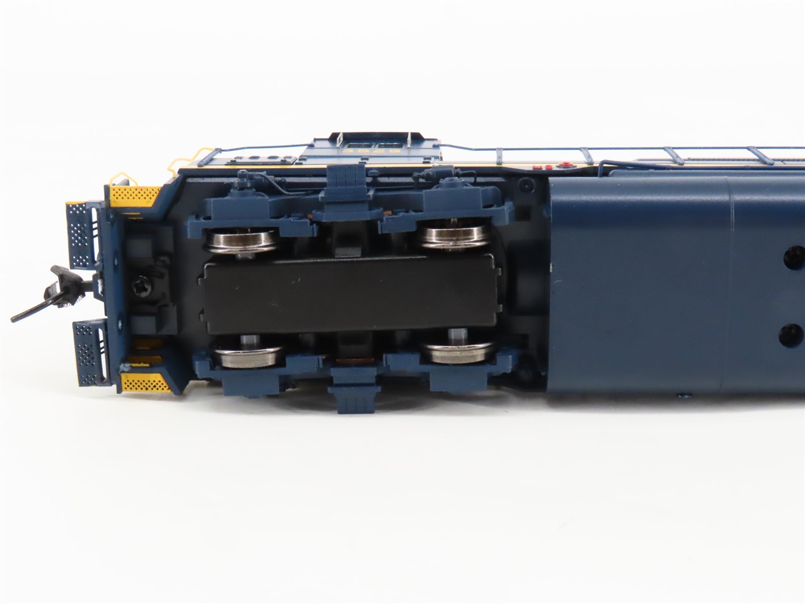 HO Scale Broadway Limited BLI 7536 C&O Railway GP35 Diesel #3529 w/ Paragon4