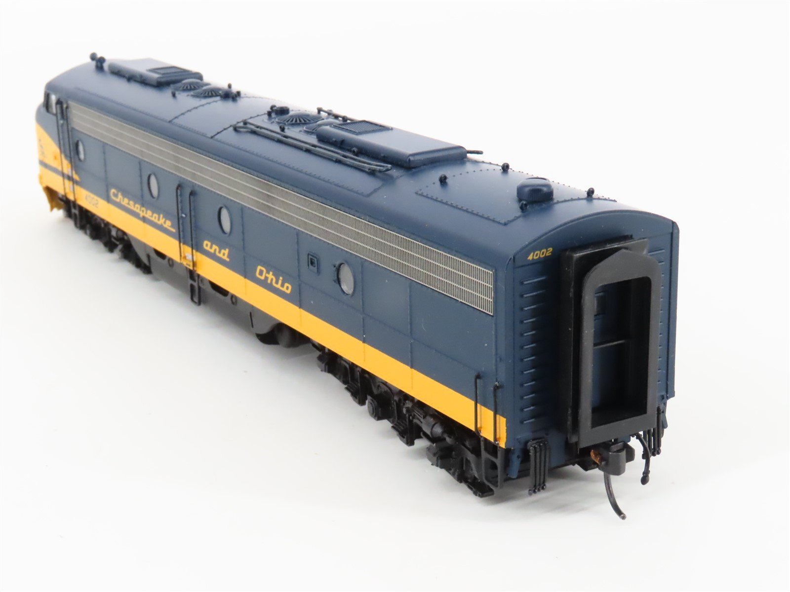HO Scale Broadway Limited BLI 447 C&O Railway E8A Diesel #4002 w/ DCC & Sound