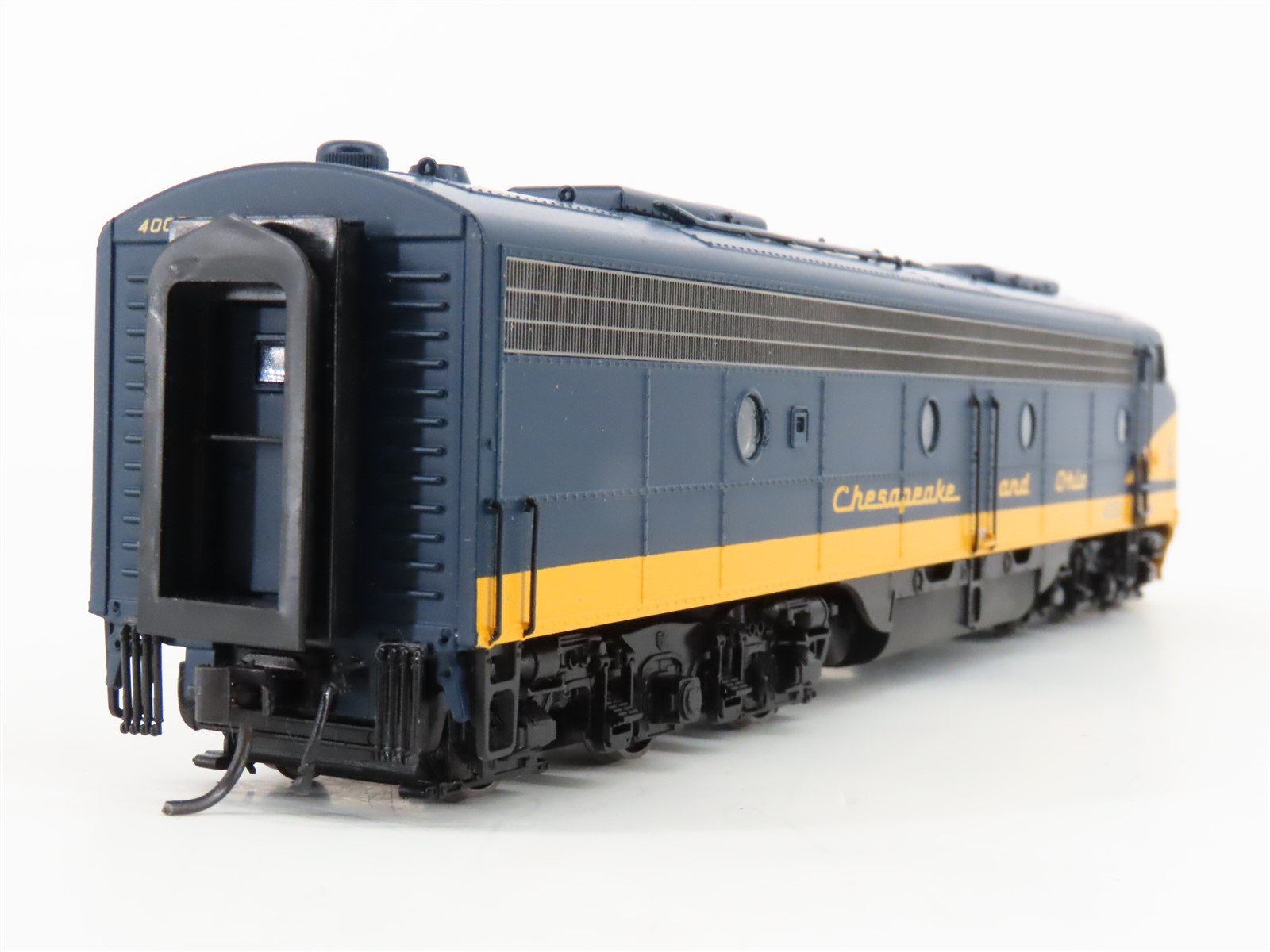HO Scale Broadway Limited BLI 447 C&O Railway E8A Diesel #4002 w/ DCC & Sound