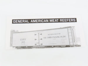 HO Scale Rapido 121061-3 URTX Refrigerator GARX 37' Meat Reefer #63072