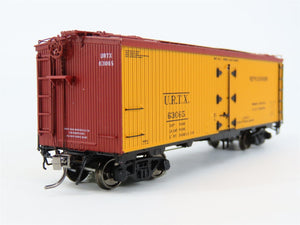 HO Scale Rapido 121061-2 URTX Refrigerator GARX 37' Meat Reefer #63065