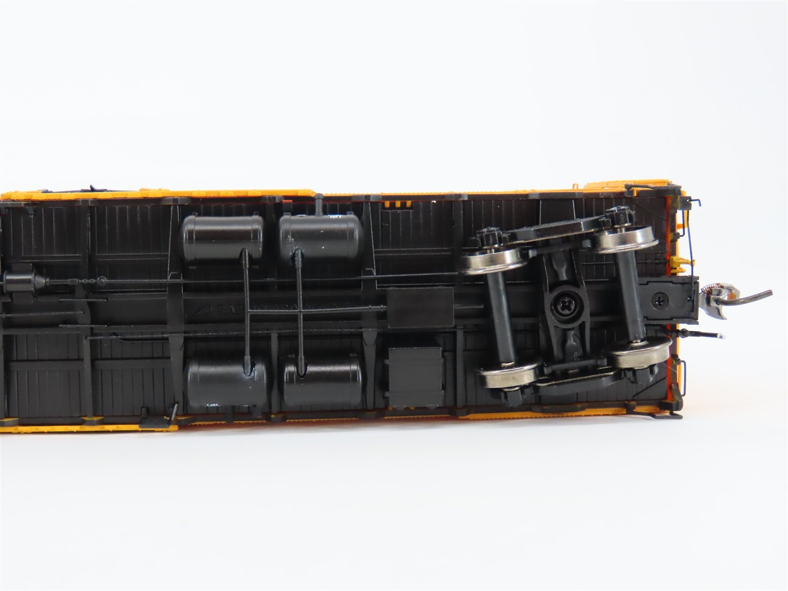 HO Scale Rapido 156001A SFRD Santa Fe Super Chief 56' Mechanical Reefer #2063