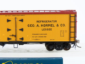 HO Scale Rapido 121055-4 URTX Hormel GARX 37' Meat Reefer #68035