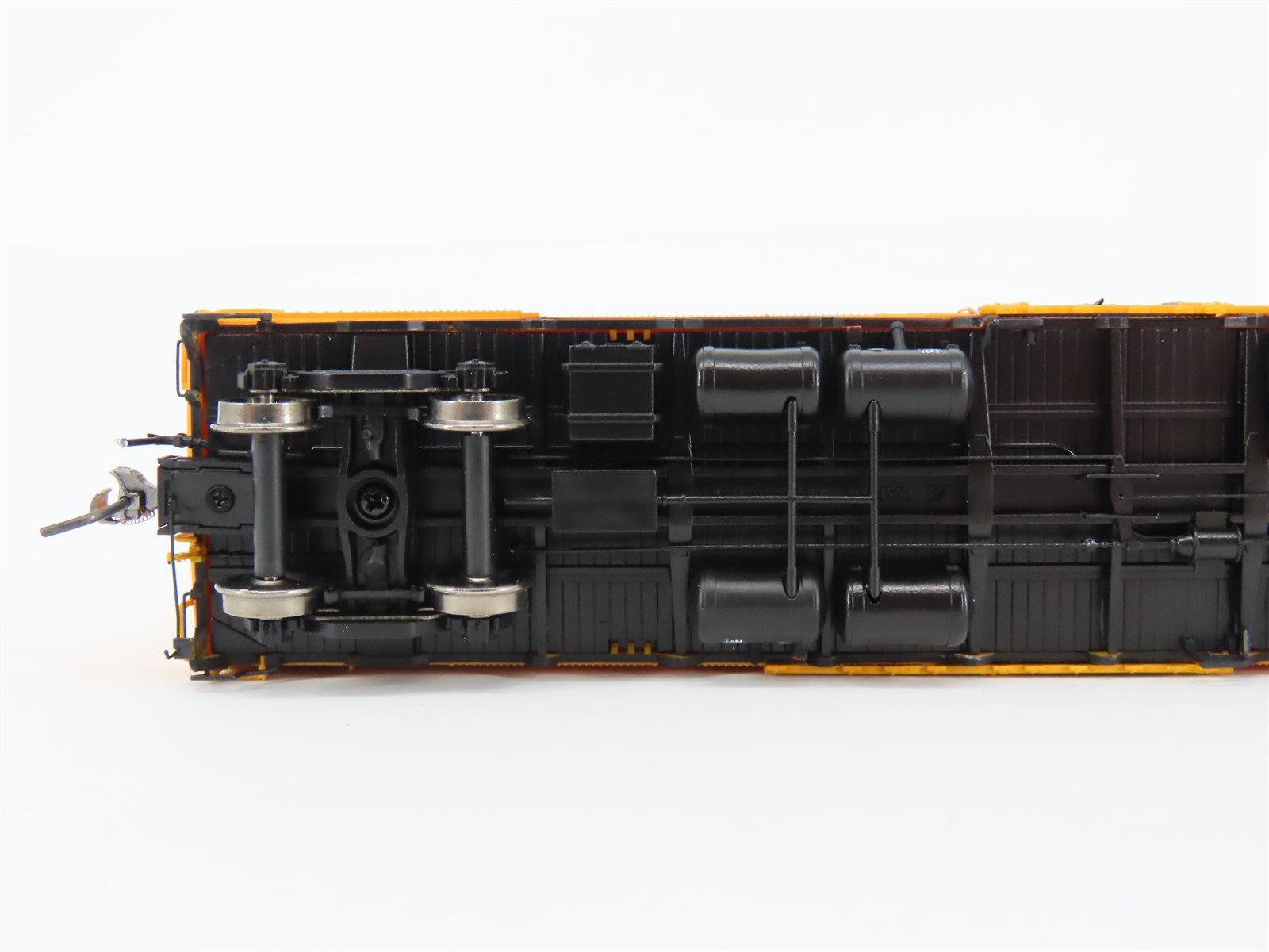 HO Scale Rapido 156001A SFRD Santa Fe Super Chief 56' Mechanical Reefer #2000