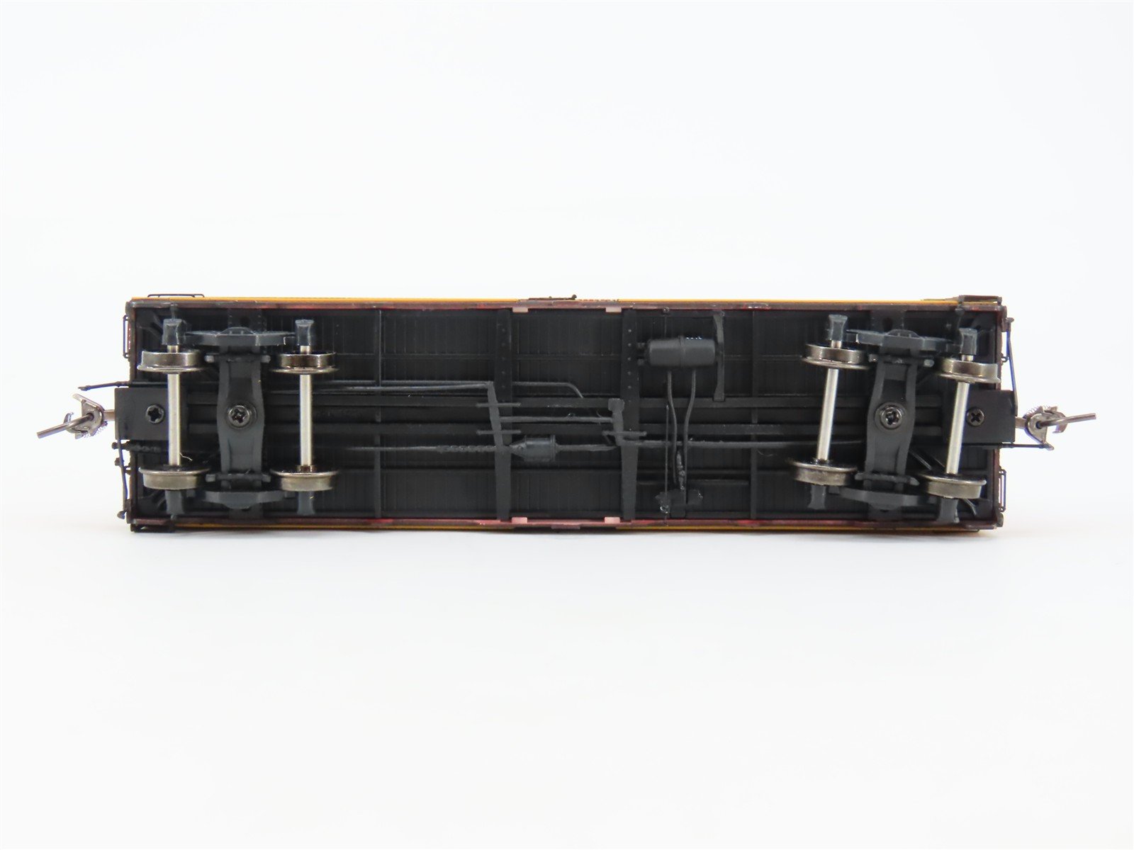 HO Scale Rapido 121061-4 URTX Refrigerator GARX 37' Meat Reefer #63080