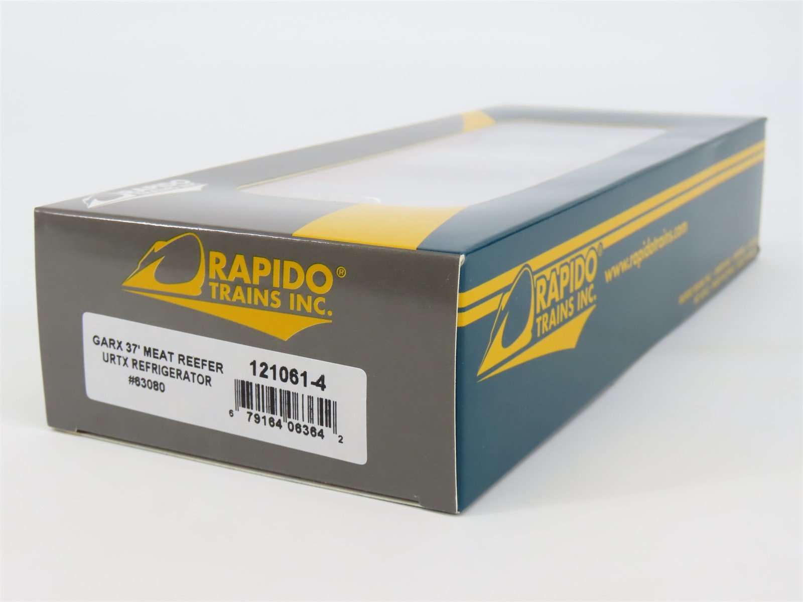 HO Scale Rapido 121061-4 URTX Refrigerator GARX 37' Meat Reefer #63080
