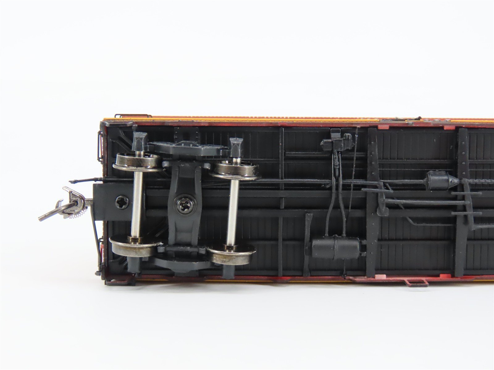 HO Scale Rapido 121055-3 URTX Hormel GARX 37' Meat Reefer #68034