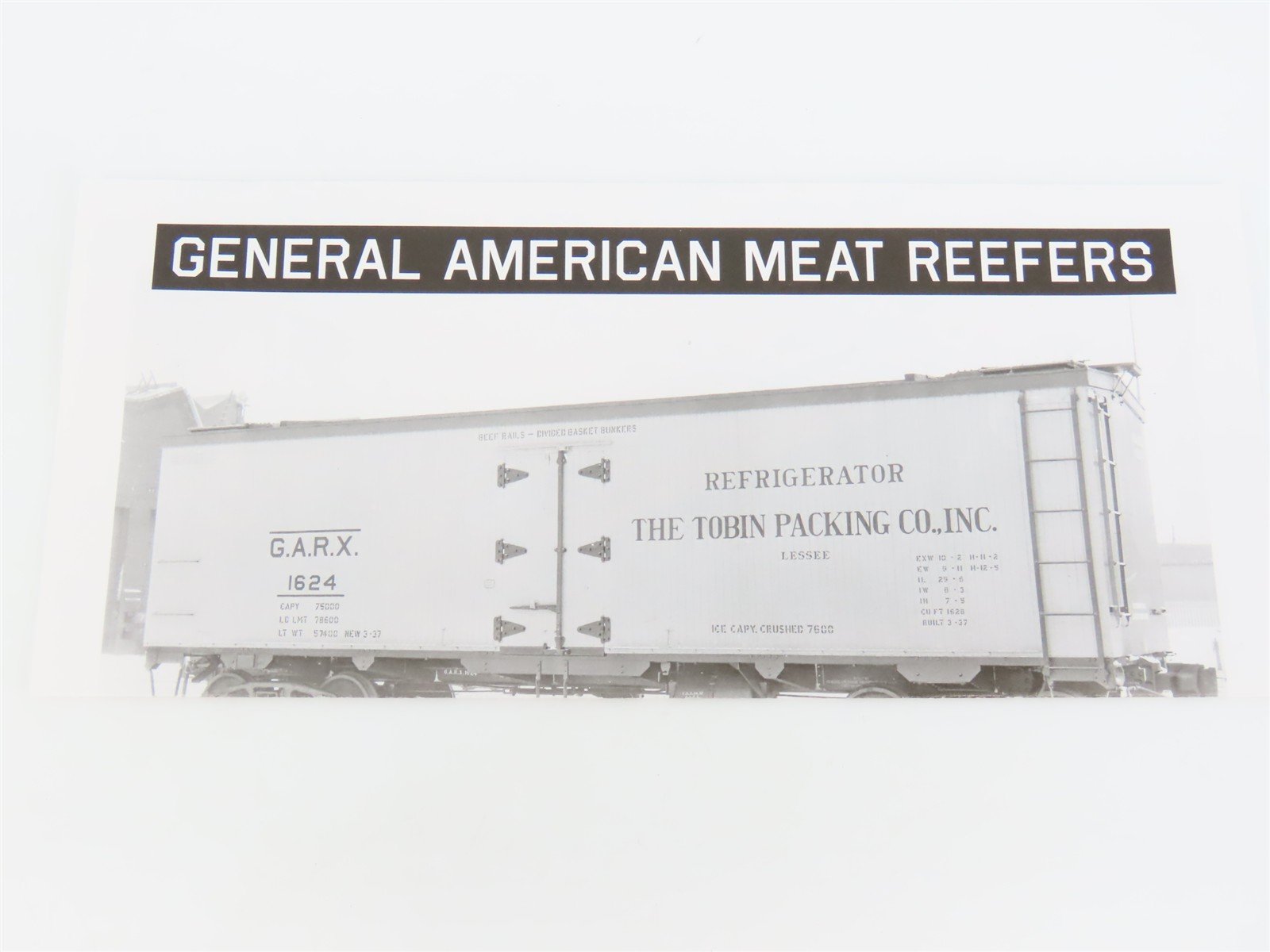 HO Scale Rapido 121055-3 URTX Hormel GARX 37' Meat Reefer #68034