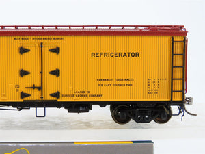 HO Scale Rapido 121061-1 URTX Refrigerator GARX 37' Meat Reefer #63063