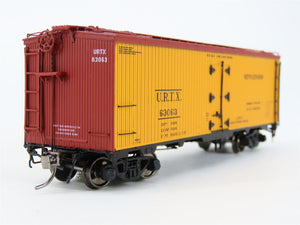 HO Scale Rapido 121061-1 URTX Refrigerator GARX 37' Meat Reefer #63063