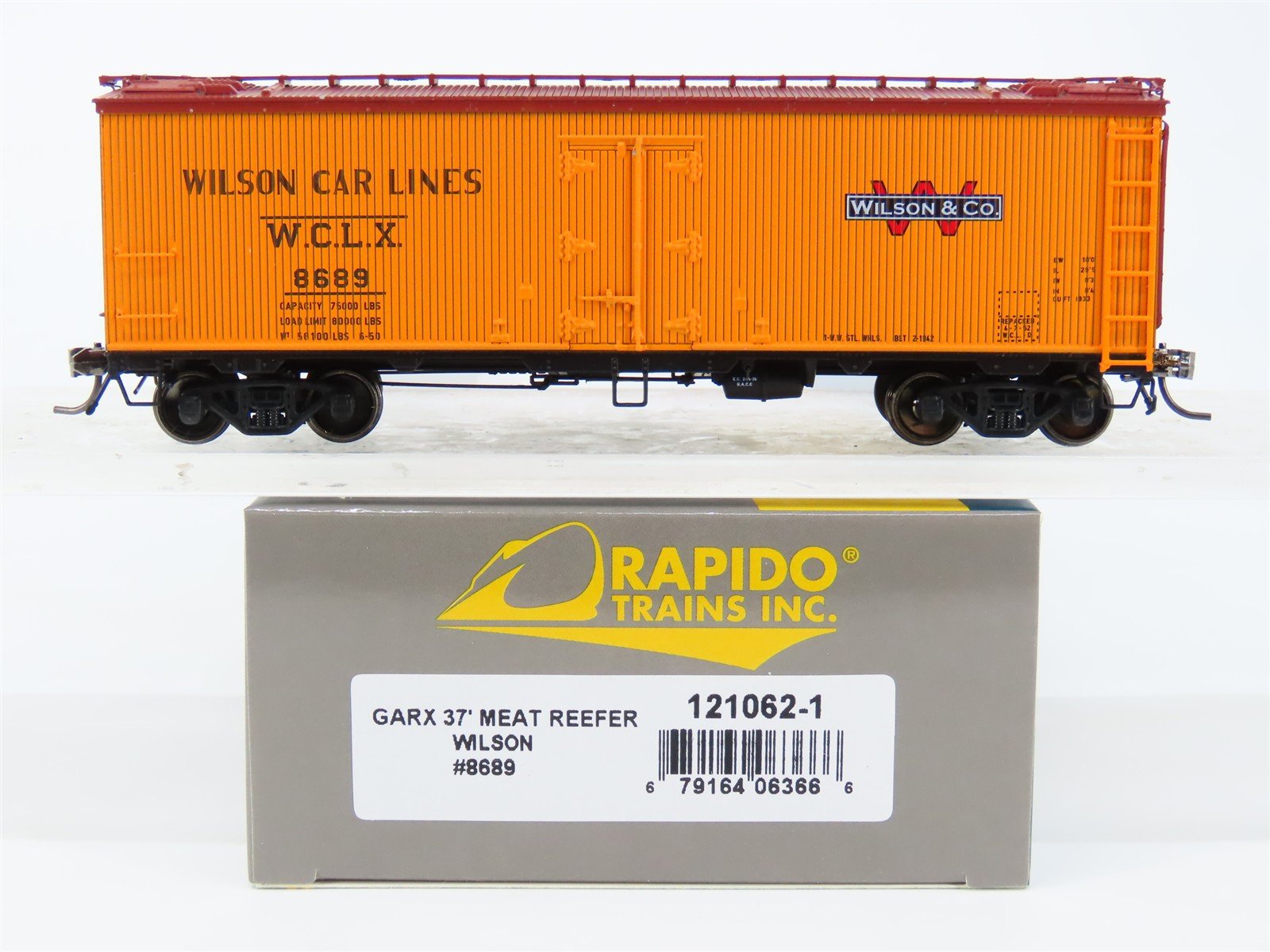 HO Scale Rapido 121062-1 WCLX Wilson & Co. GARX 37' Meat Reefer #8689