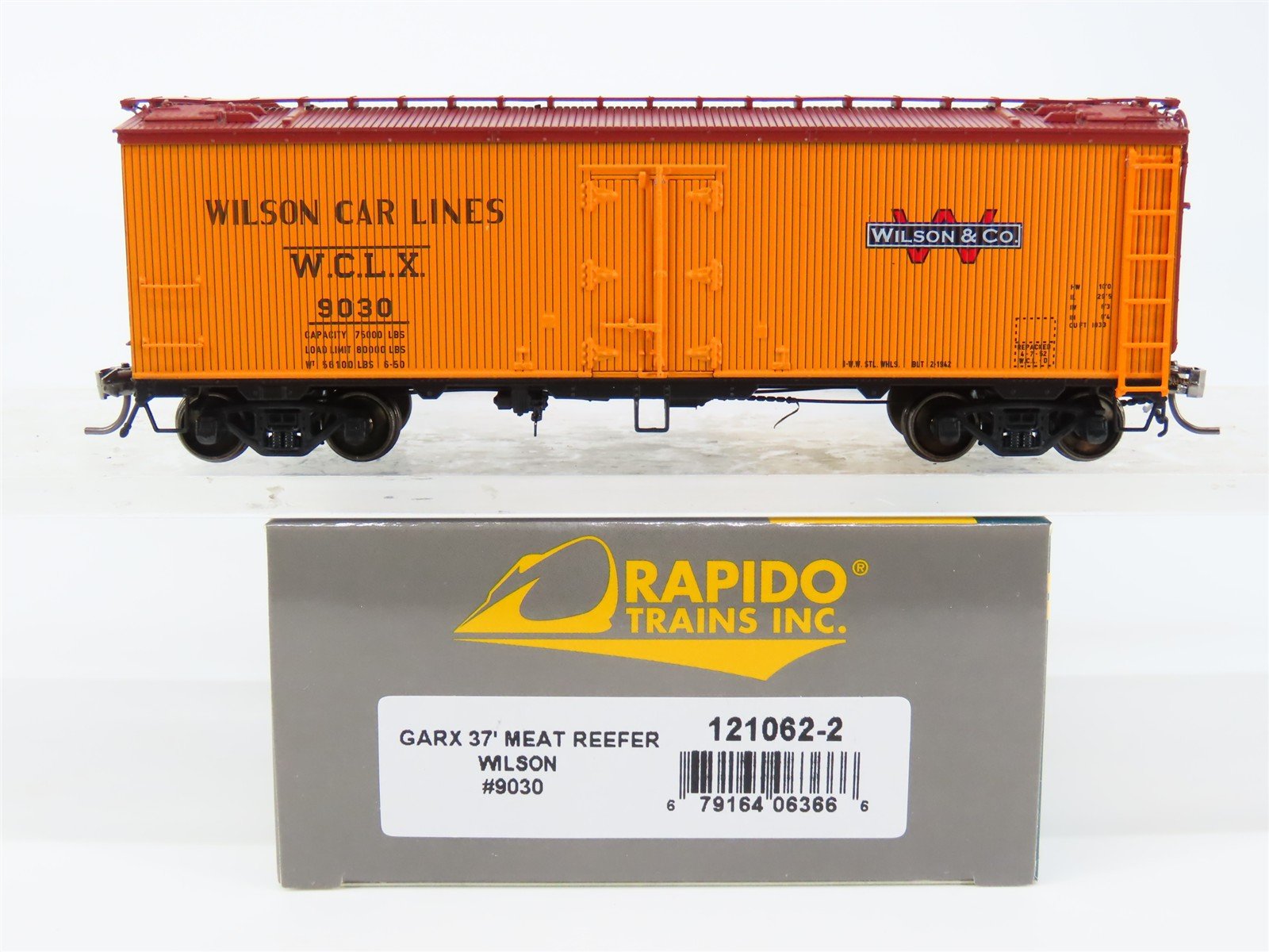HO Scale Rapido 121062-2 WCLX Wilson & Co. GARX 37' Meat Reefer #9030