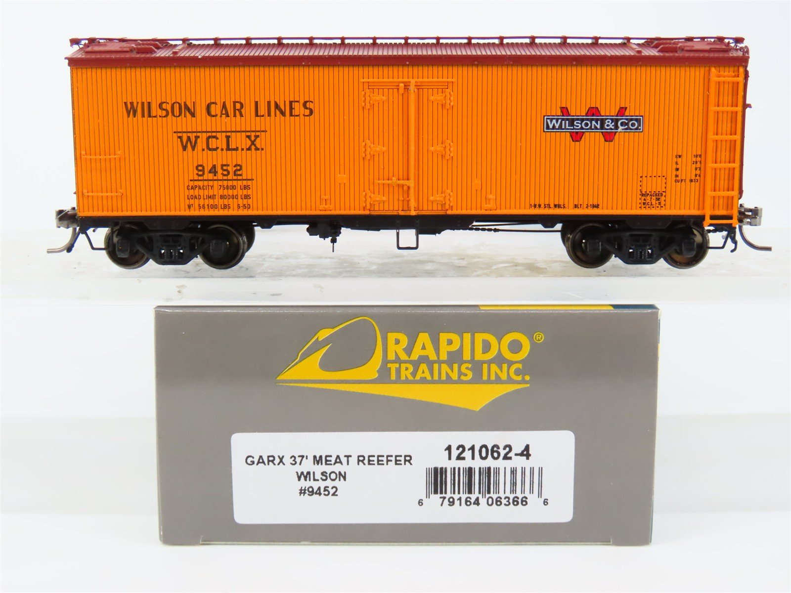 HO Scale Rapido 121062-4 WCLX Wilson & Co. GARX 37' Meat Reefer #9452