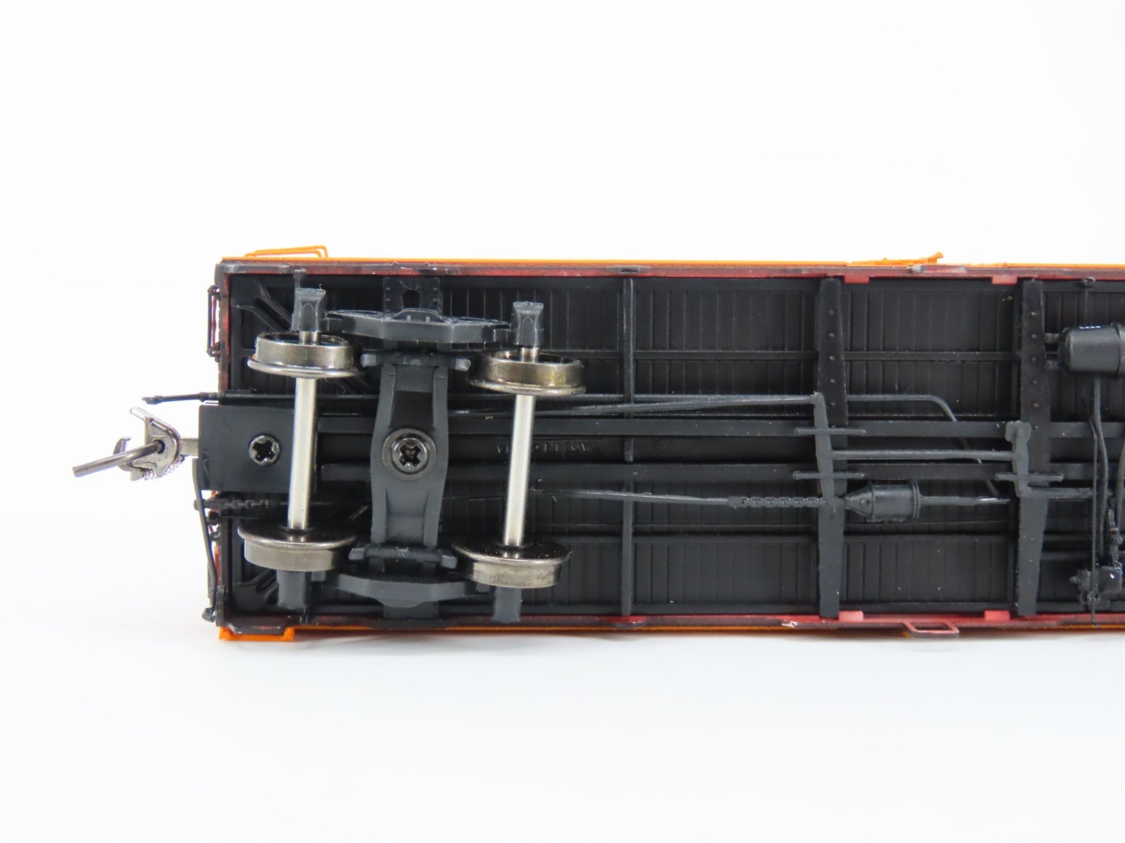 HO Scale Rapido 121062-4 WCLX Wilson & Co. GARX 37' Meat Reefer #9452