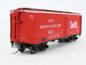 HO Scale Rapido 121059-3 SRLX Swift (Red Scheme) GARX 37' Meat Reefer #2772