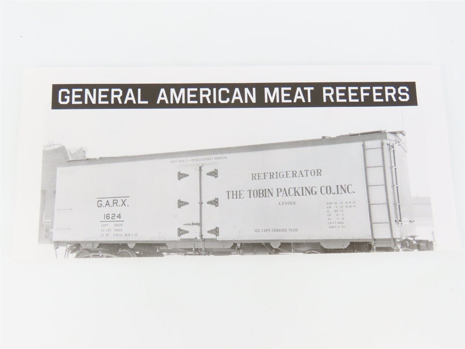 HO Scale Rapido 121059-3 SRLX Swift (Red Scheme) GARX 37' Meat Reefer #2772