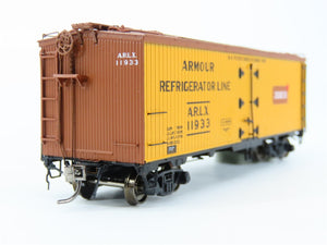 HO Scale Rapido 121051-3 ARLX Armour GARX 37' Meat Reefer #11933