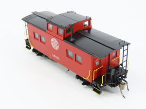 HO Scale Rapido 144022 WM Western Maryland NE-Style Caboose #1801 w/ Lights