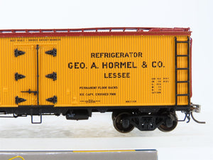 HO Scale Rapido 121055-2 URTX Hormel GARX 37' Meat Reefer #68031