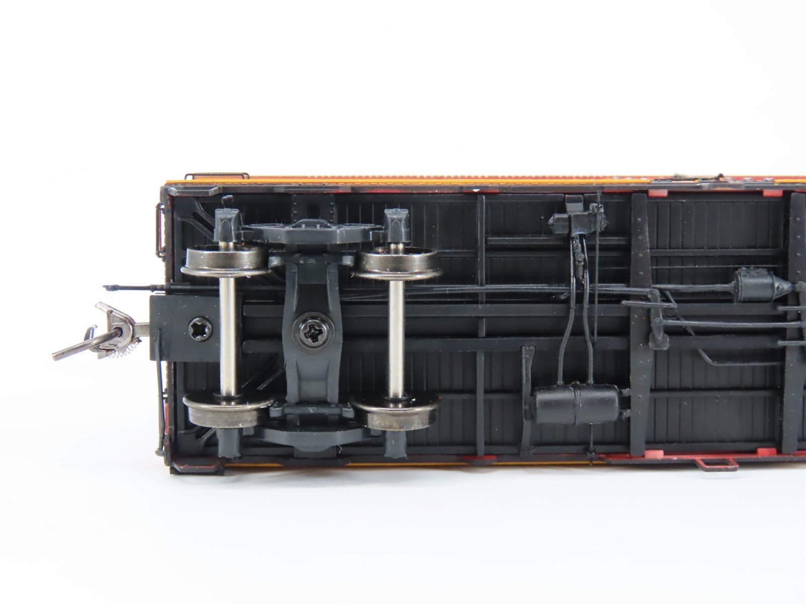 HO Scale Rapido 121055-2 URTX Hormel GARX 37' Meat Reefer #68031