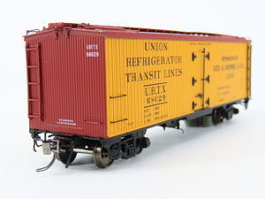 HO Scale Rapido 121055-1 URTX Hormel GARX 37' Meat Reefer #68029