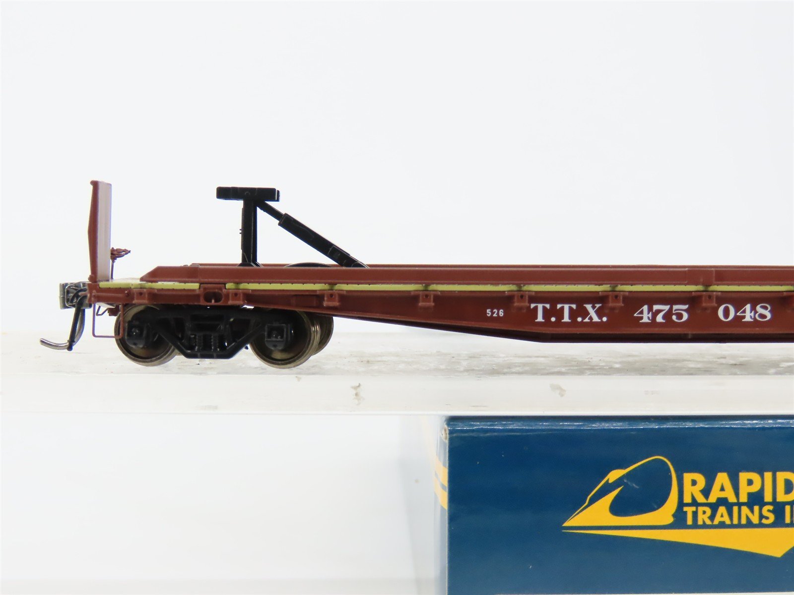 HO Scale Rapido 138008-2 TTX (Early Red Scheme) F30D TOFC Flat Car #457048