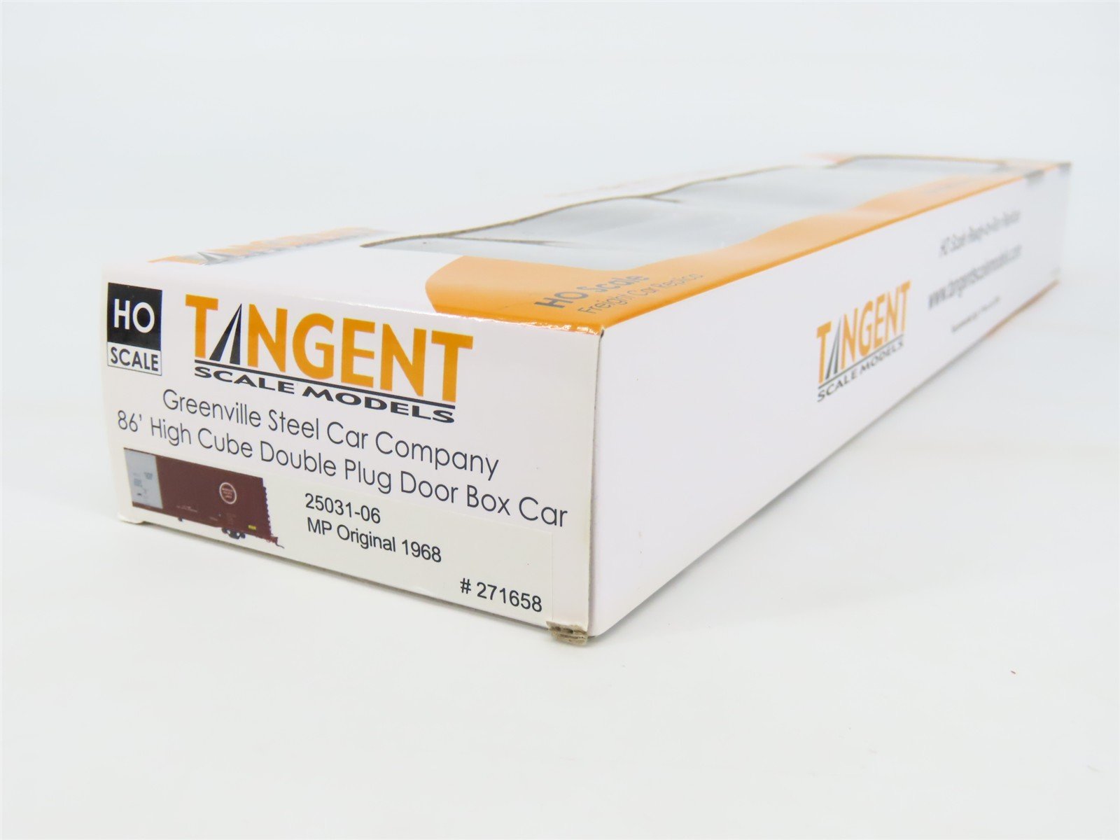 HO Scale Tangent 25031-06 MP Missouri Pacific 86' High Cube Box Car #271658