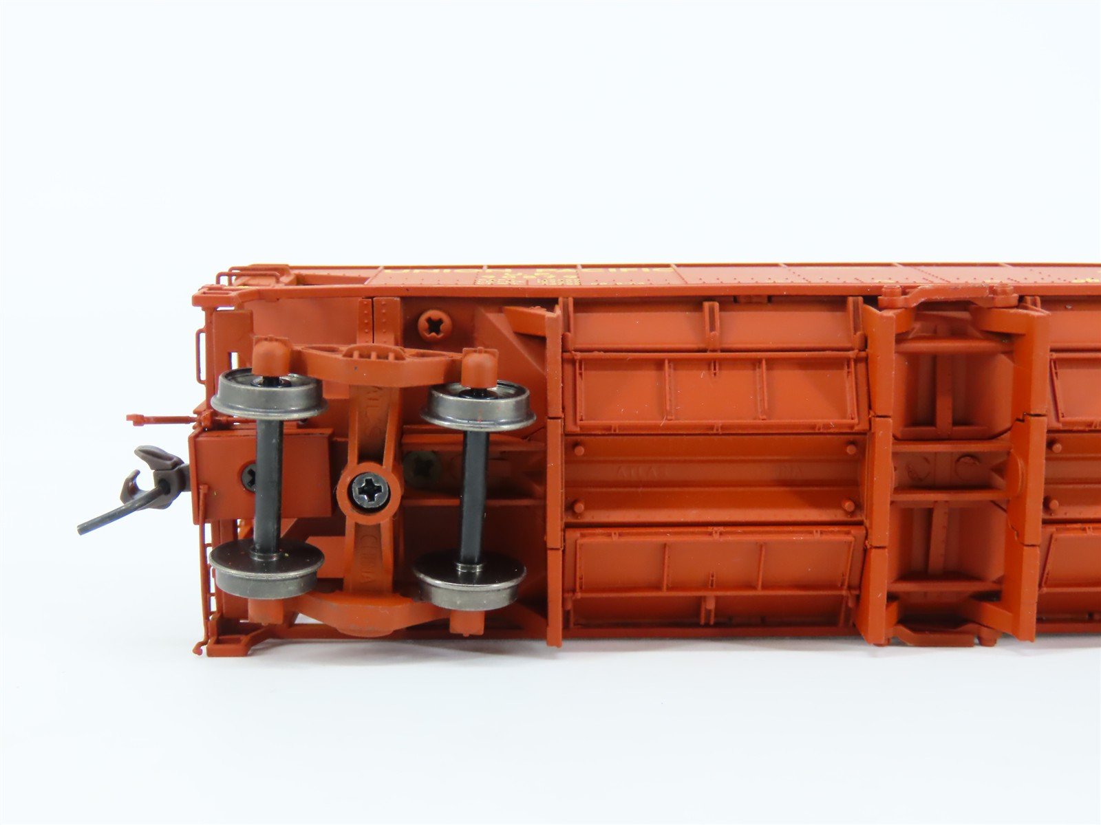 HO Scale Atlas Master Line UPHS-03 UP Union Pacific Hart Ballast Hopper #90879