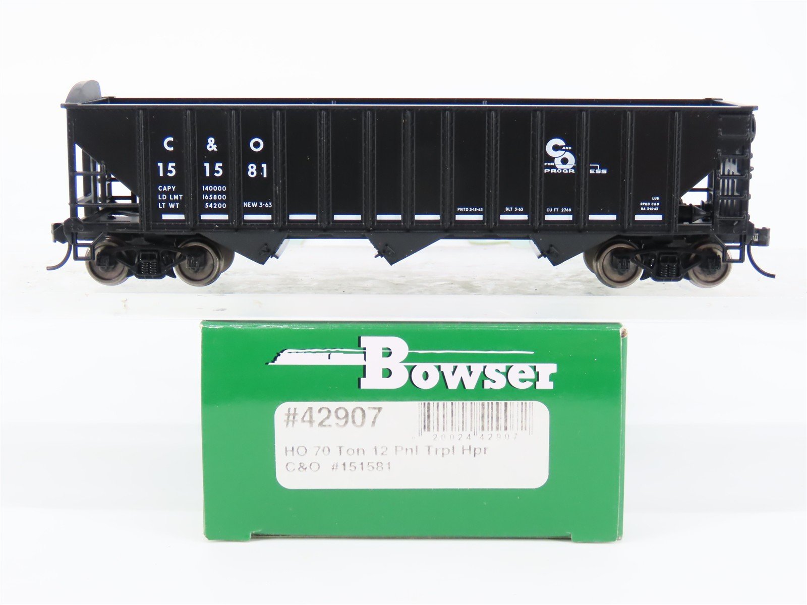 HO Scale Bowser 42907 C&O Chesapeake & Ohio Progress 3-Bay Open Hopper #151581