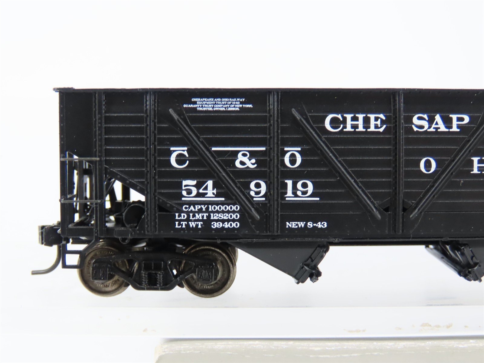 HO Scale PROTO 2000 23822 C&O Chesapeake & Ohio 2-Bay Open Hopper #54919