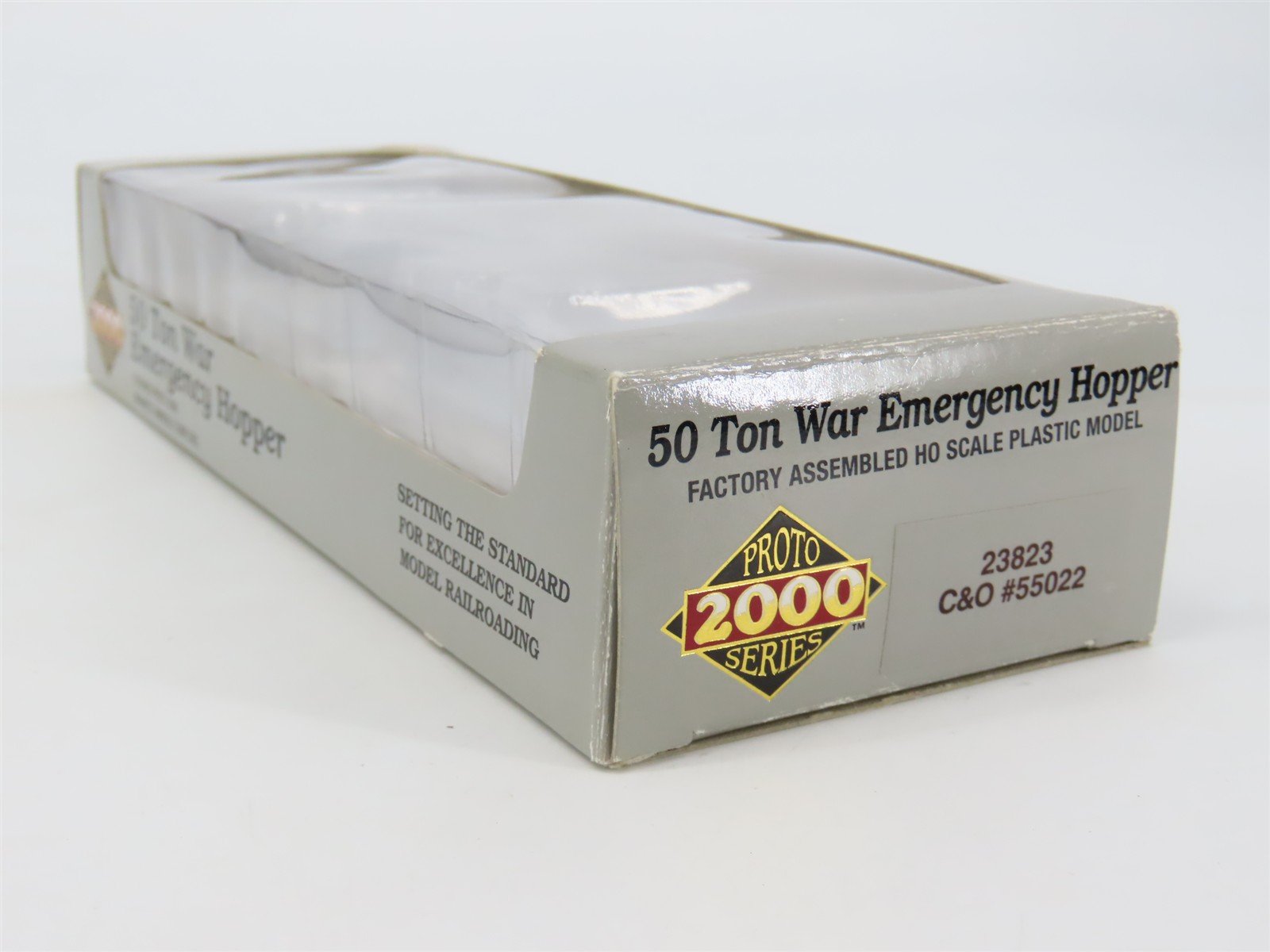 HO Scale PROTO 2000 23823 C&O Chesapeake & Ohio Railroad 2-Bay Hopper #55022