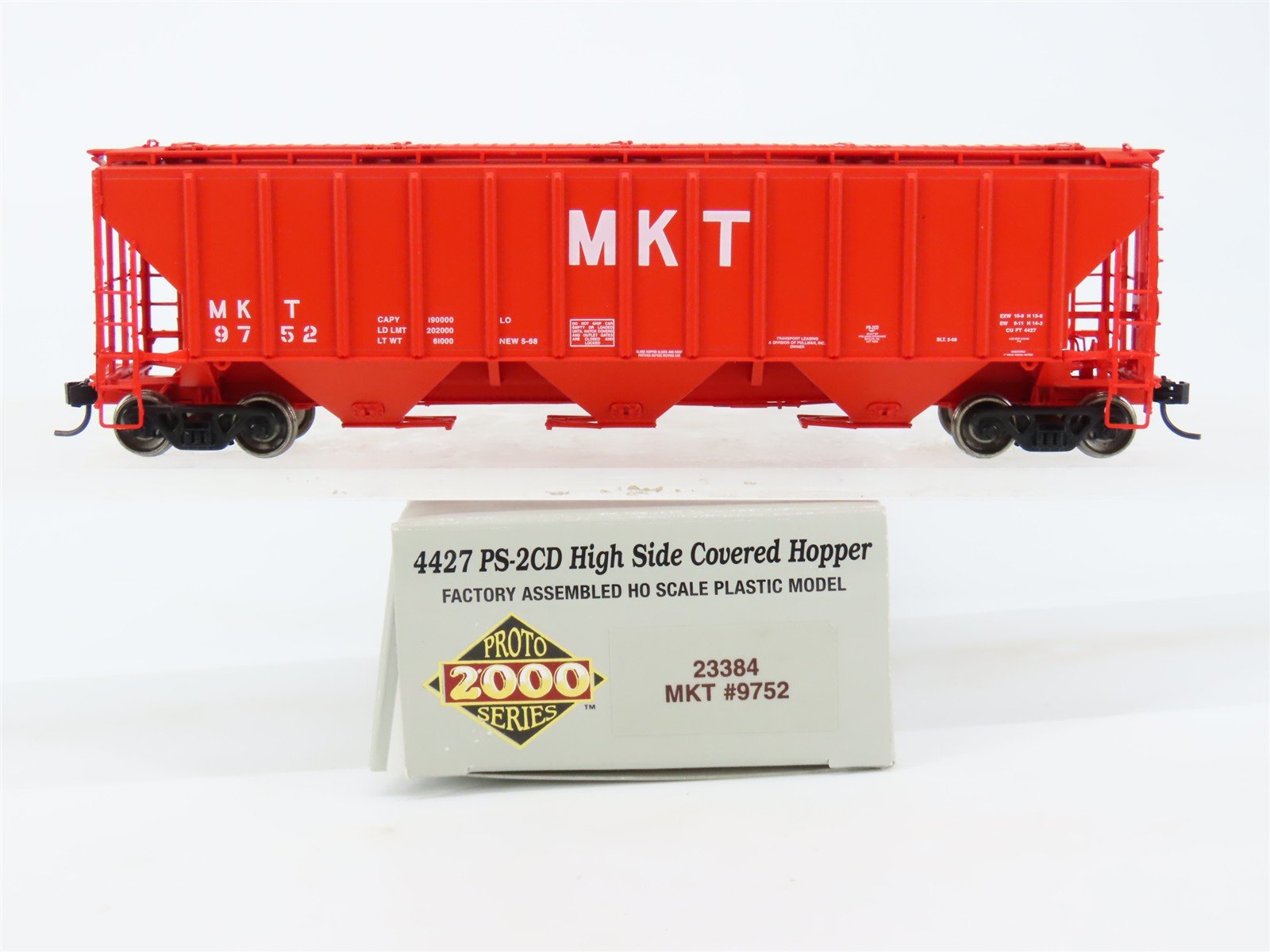 HO Scale PROTO 2000 23384 MKT 3-Bay Covered Hopper #9752
