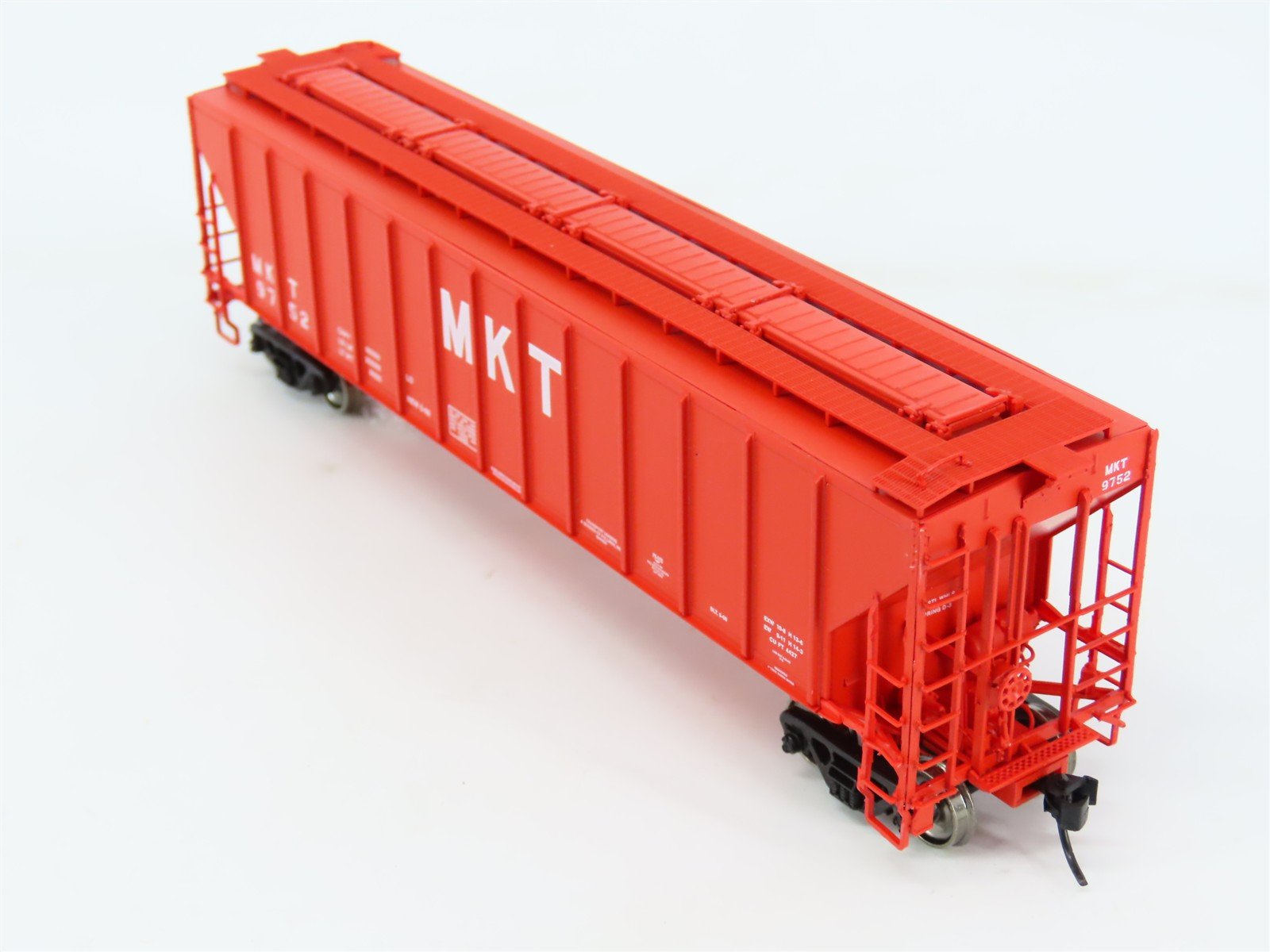 HO Scale PROTO 2000 23384 MKT 3-Bay Covered Hopper #9752