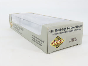 HO Scale PROTO 2000 23374 UP Union Pacific Railroad 3-Bay Covered Hopper #81181