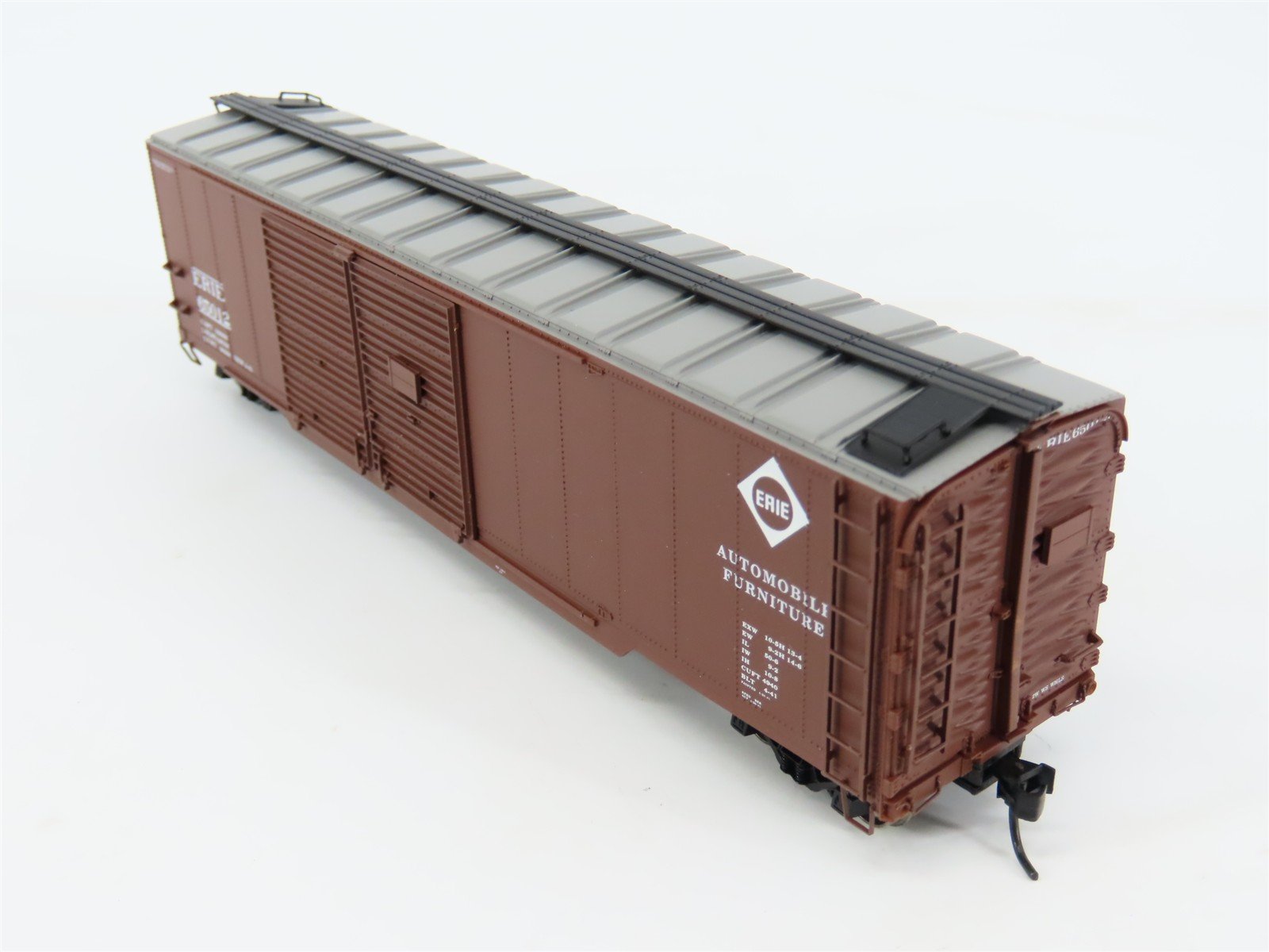 HO Scale PROTO 2000 ERIE Railroad 50' Automobile Box Car #65012
