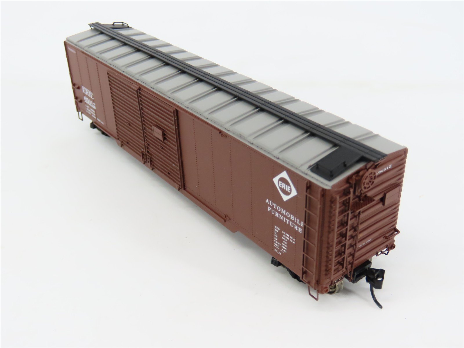 HO Scale PROTO 2000 ERIE Railroad 50' Automobile Box Car #65012