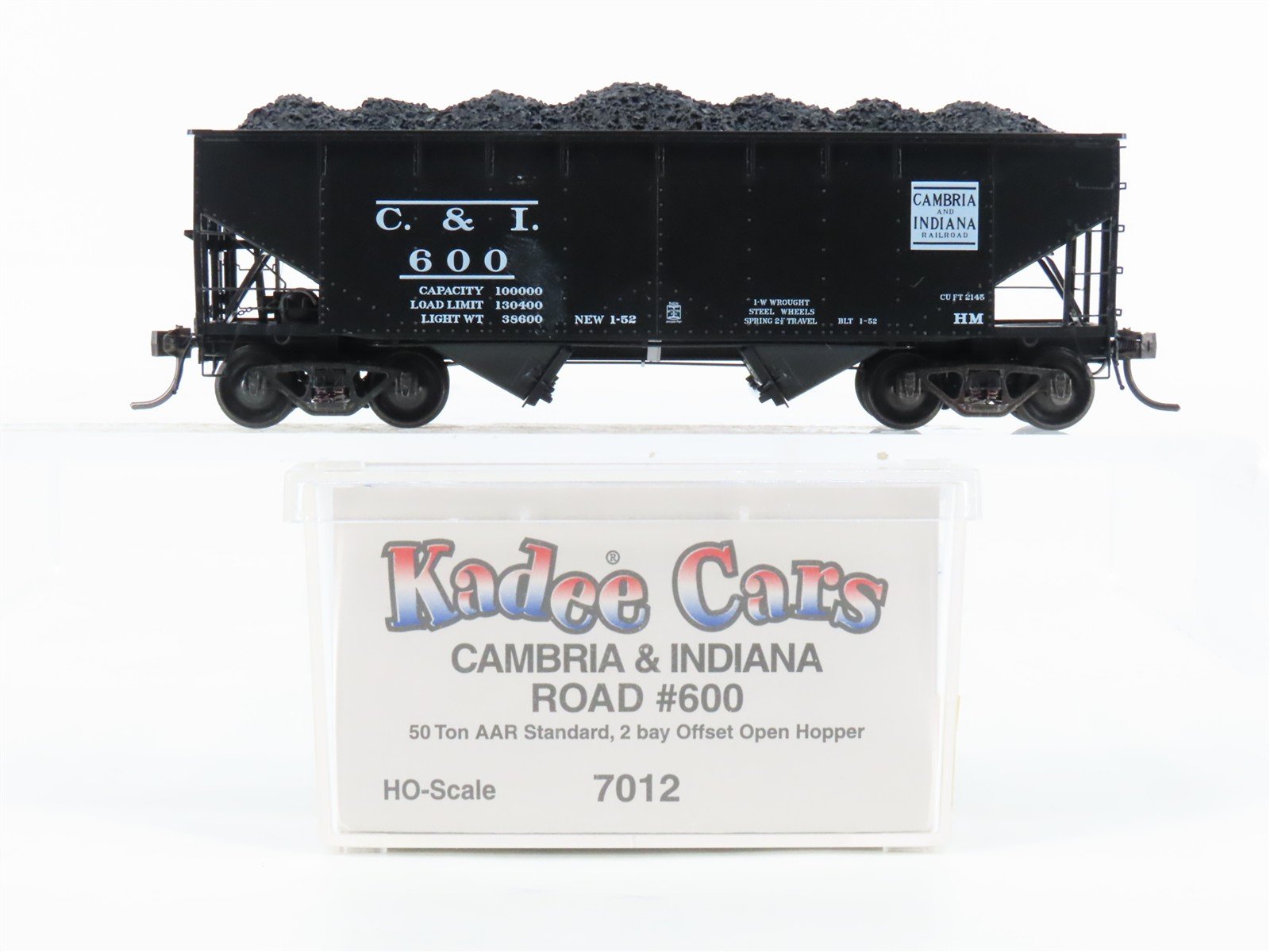 HO Scale Kadee Cars 7012 C&I Cambria & Indiana 2-Bay Hopper #600 w/ Coal Load