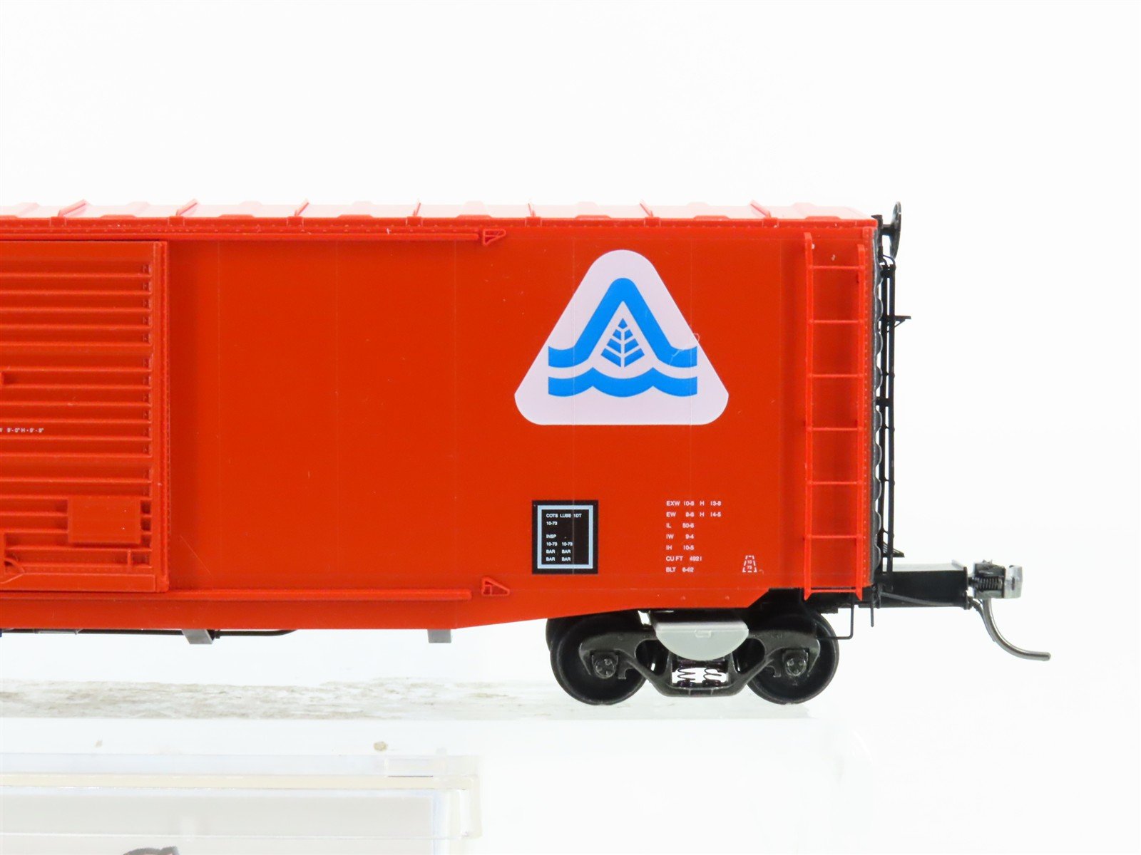 HO Scale Kadee Cars 6327 BAR Bangor & Aroostook 50' Single Door Box Car #6012