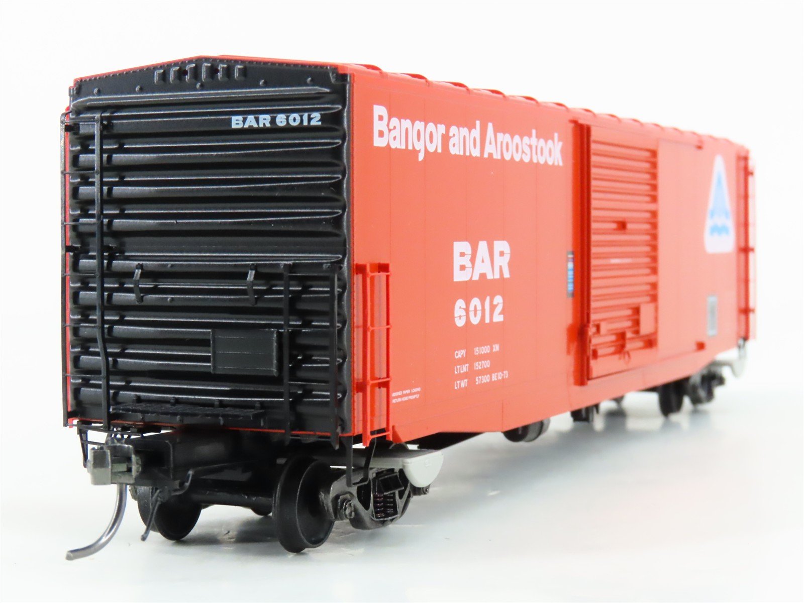 HO Scale Kadee Cars 6327 BAR Bangor & Aroostook 50' Single Door Box Car #6012