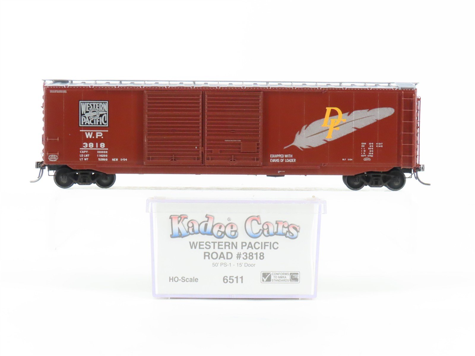 HO Scale Kadee Cars 6511 WP Western Pacific "Feather" 50' PS-1 Box Car #3818