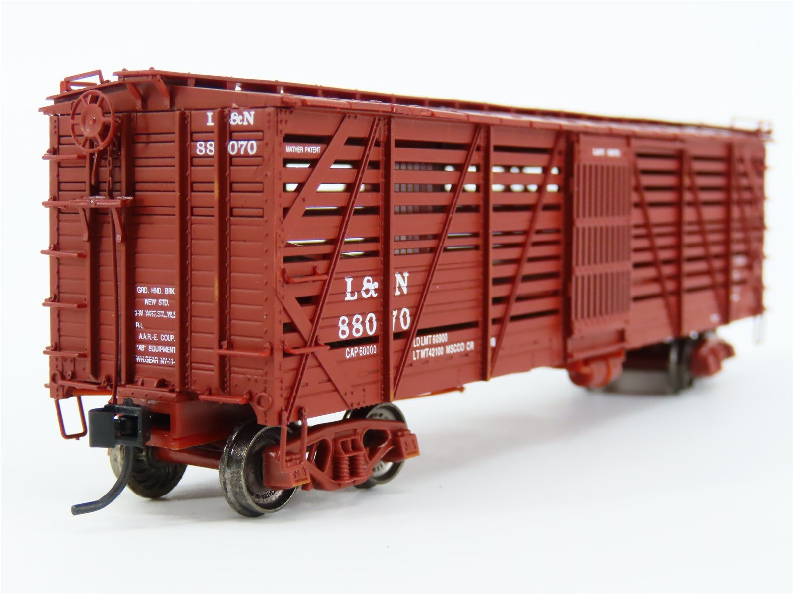 HO Scale Proto 2000 L&N Louisville & Nashville 40' Double Deck Stock Car #88070