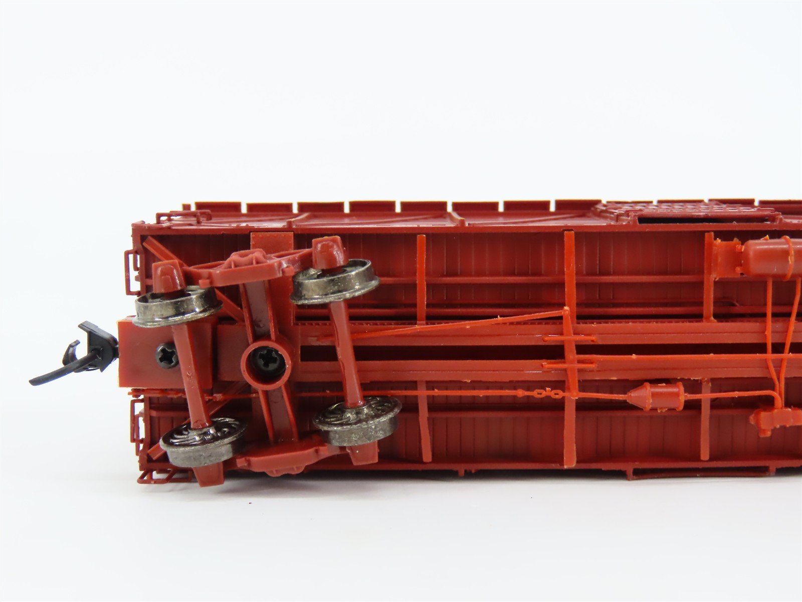 HO Scale Proto 2000 L&N Louisville & Nashville 40' Double Deck Stock Car #88087