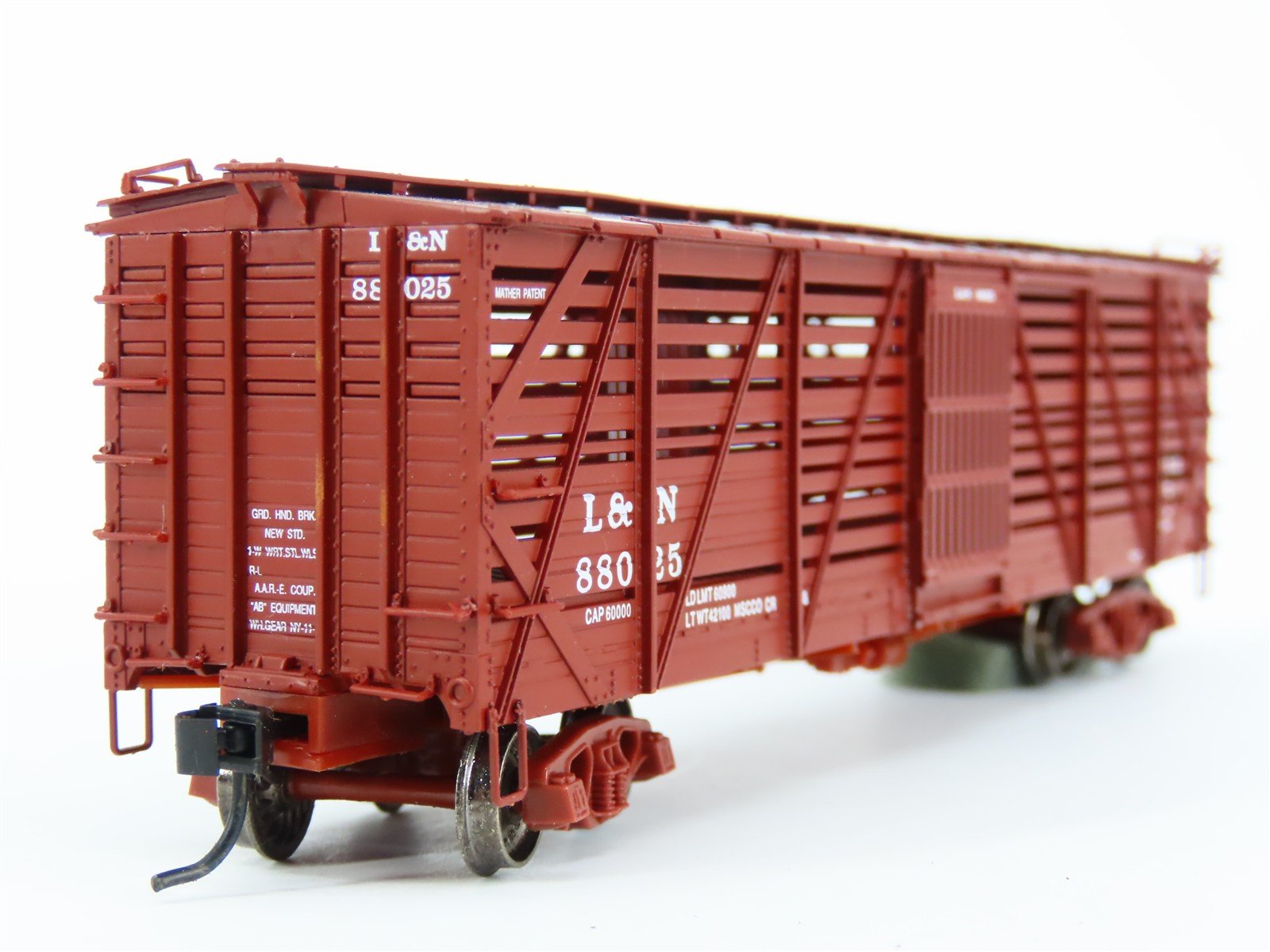 HO Scale Proto 2000 L&N Louisville & Nashville 40' Double Deck Stock Car #88025