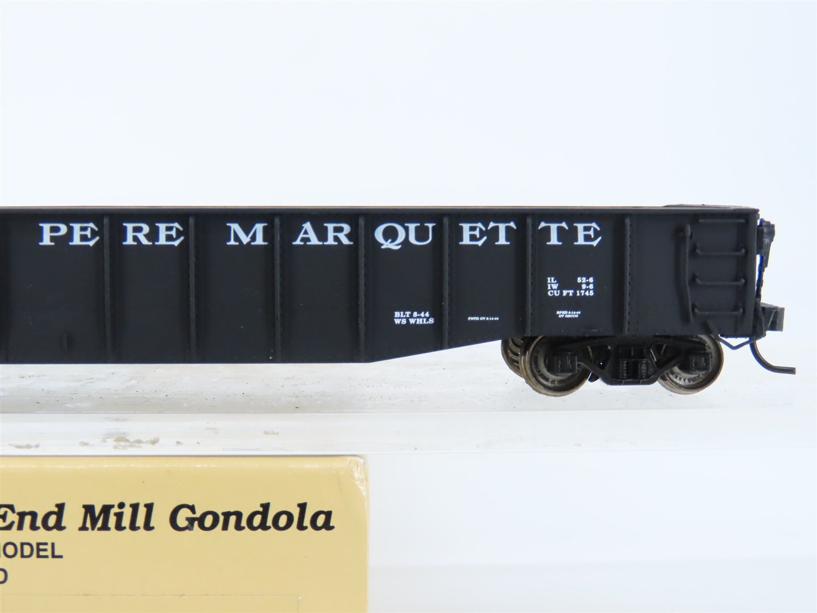 HO Scale Proto 2000 PM Pere Marquette 52' Drop End Mill Gondola #18902