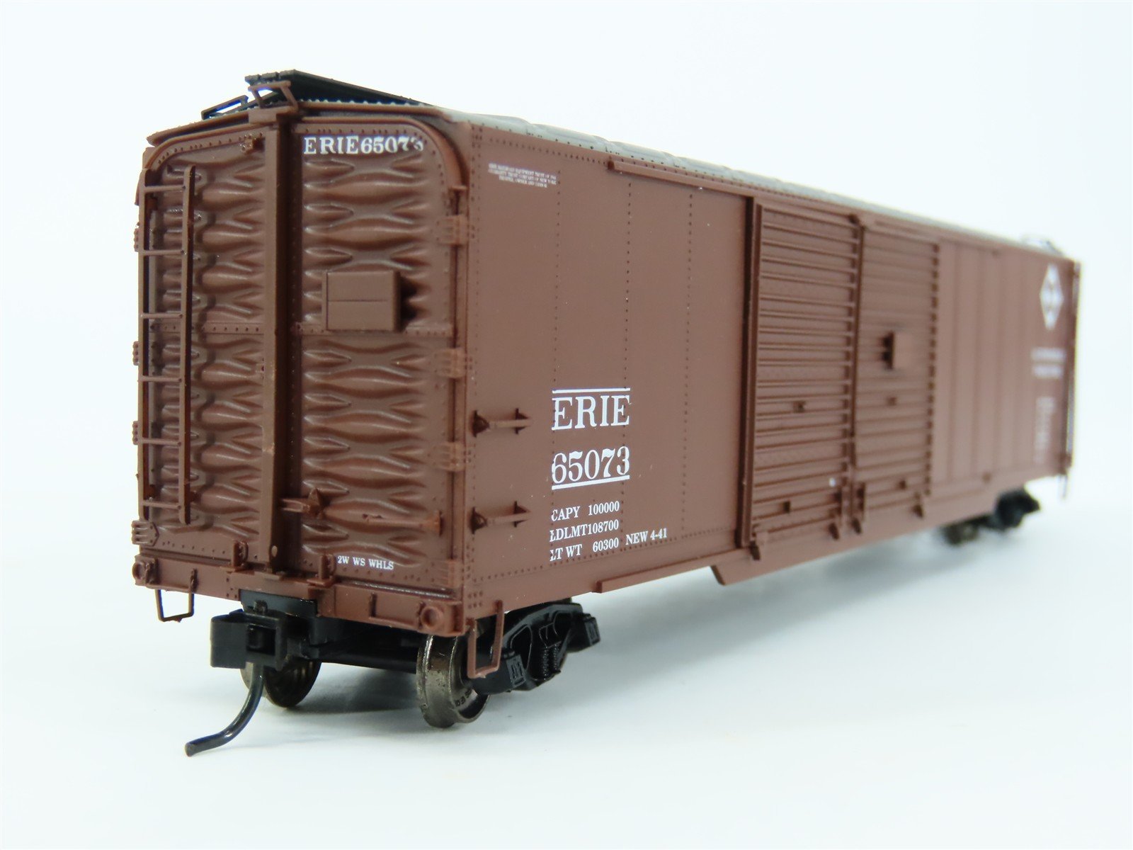 HO Scale Proto 2000 ERIE Railway 50' Automobile Boxcar #65073