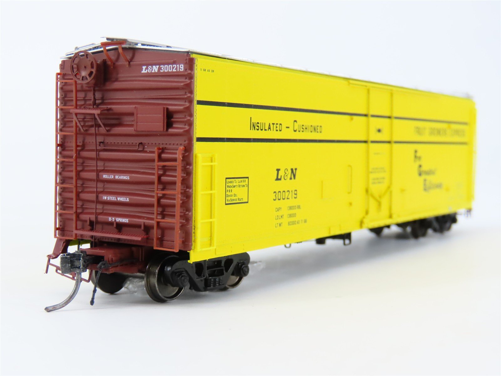 HO Scale Moloco 33011-03 L&N Louisville & Nashville FGE 50' Boxcar #300219