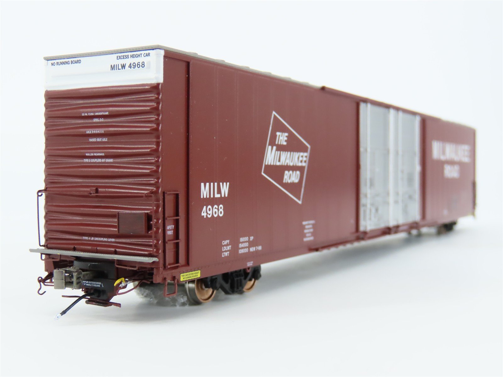 HO Scale Class One Models FC00312 MILW Railway 86' Auto Parts Boxcar #4968