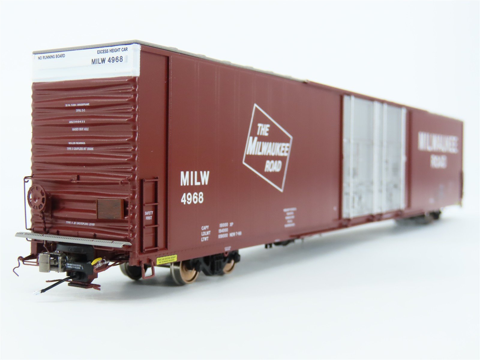 HO Scale Class One Models FC00312 MILW Railway 86' Auto Parts Boxcar #4968